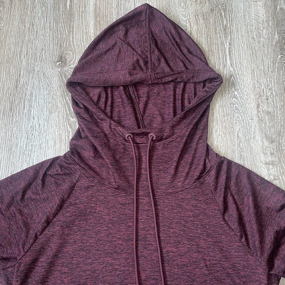 Athleta Uptempo Hoodie in Maroon size small in maroon workout athletic - Picture 3 of 10
